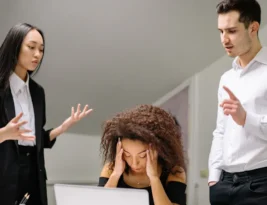 7 Covert Narcissist Sister Guilt Tripping Phrases That Prove She’s Manipulating You