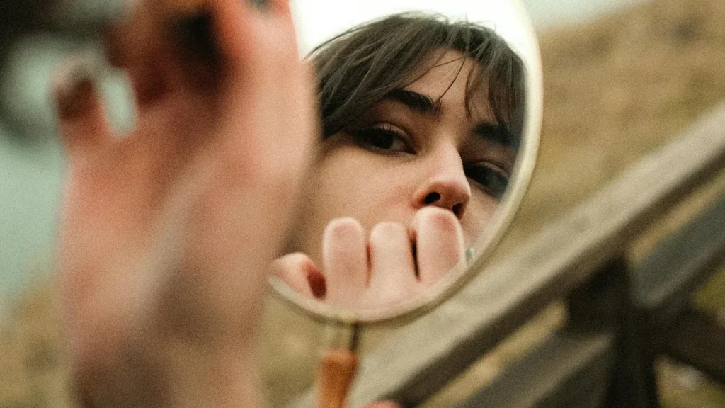 Why Do Covert Narcissists Dismiss You? - By Som Dutt Embrace Inner Chaos