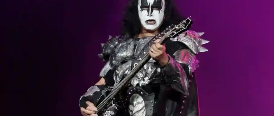 Is Gene Simmons a Narcissist: An In-Depth Analysis On Entitlement, & Celebrity Culture 4 Gene Simmons exhibiting entitlement and grandiose behavior typical of narcissistic traits