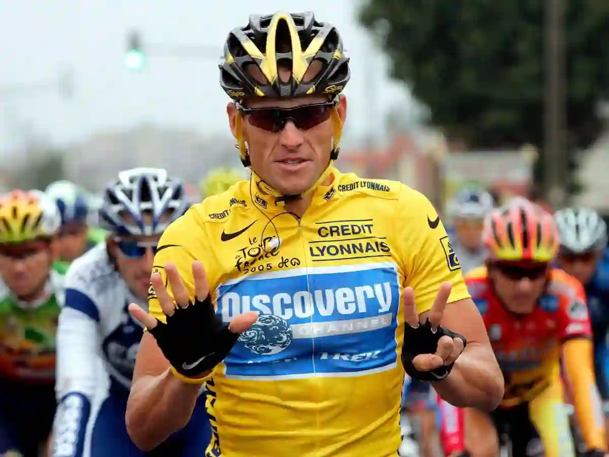 Lance Armstrong exhibiting entitled behavior and lack of empathy characteristic of covert narcissism and manipulative personality